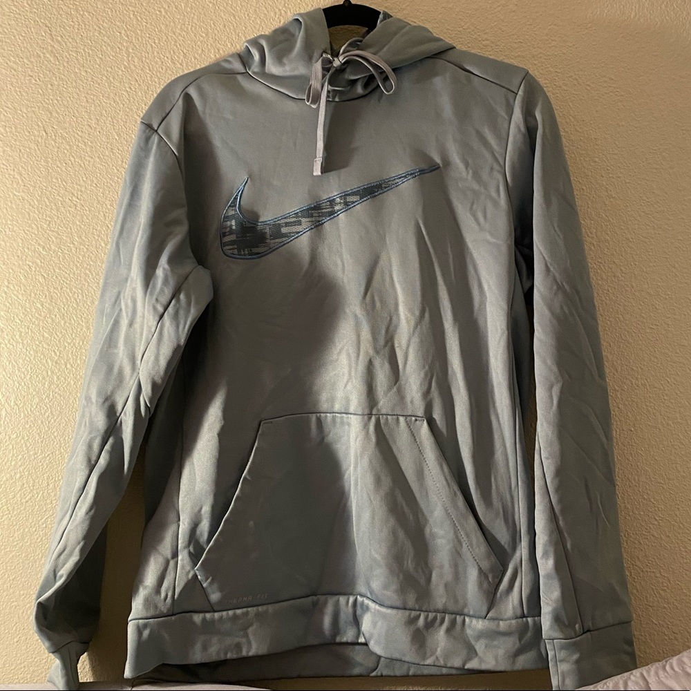 NIKE THERMAL BLUE HOODIE